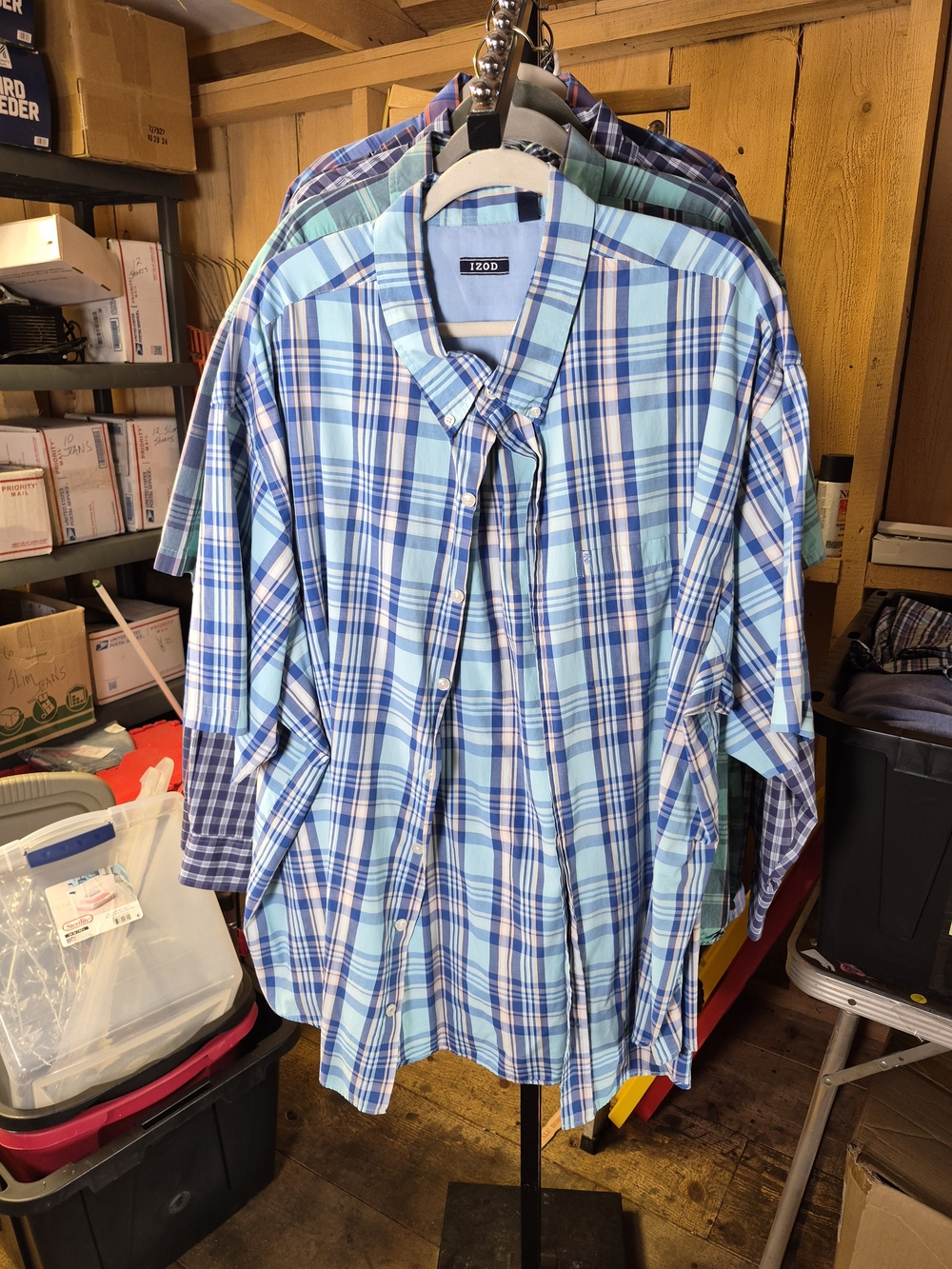 Izod Men's Light Blue and Navy Plaid Button-Down Shirt Bin 55